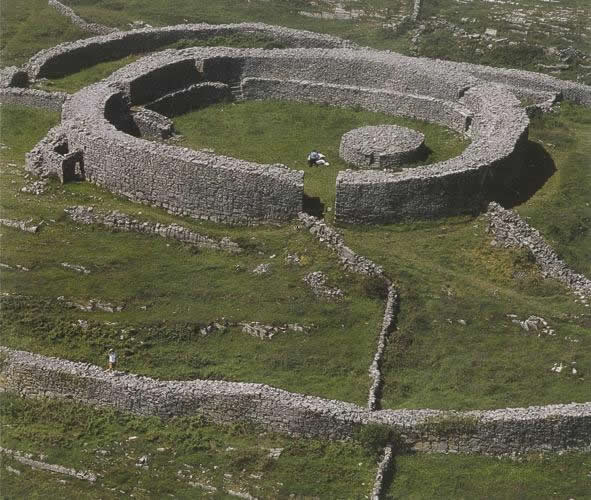 Dun Eoghaill, Inishmore