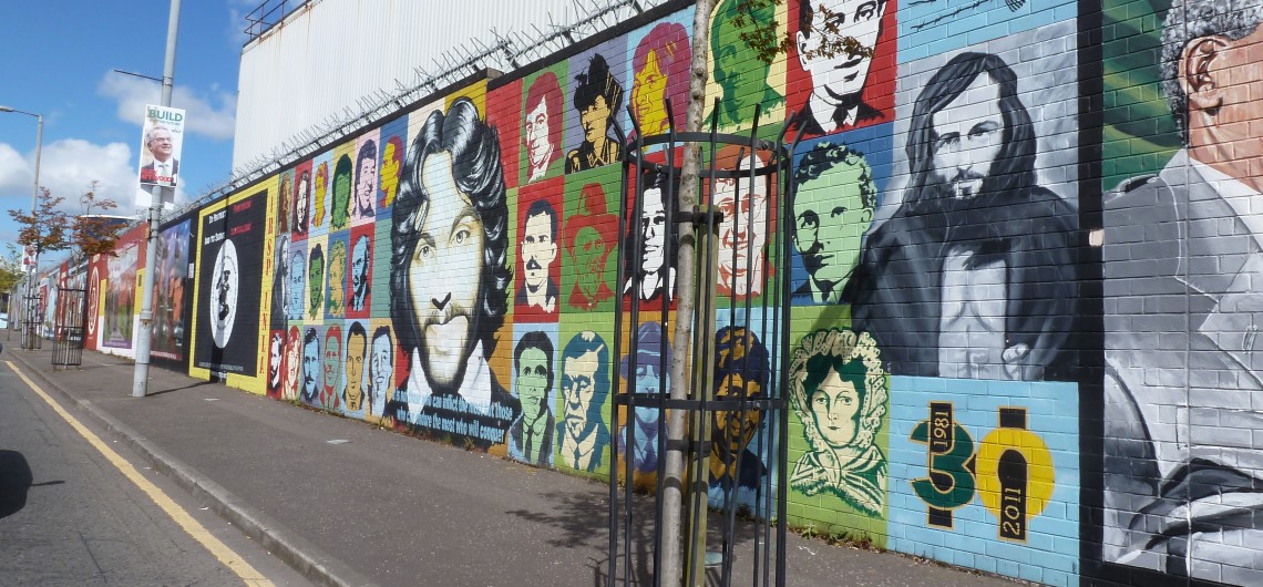 MURALS IN BELFAST